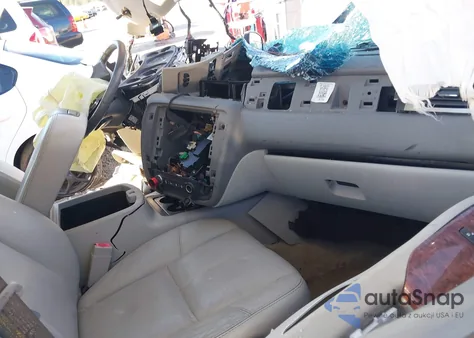 2007 Chevrolet Tahoe Ltz из США, поврежденный, VIN 1GNFK13017J151897